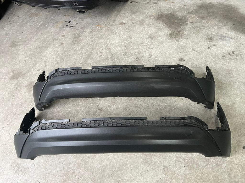 diffuser tucson achterbumper  86612-d7010 2015 tot  2018 2x, Gebruikt, Korea, Info@hyundai.com, Achter