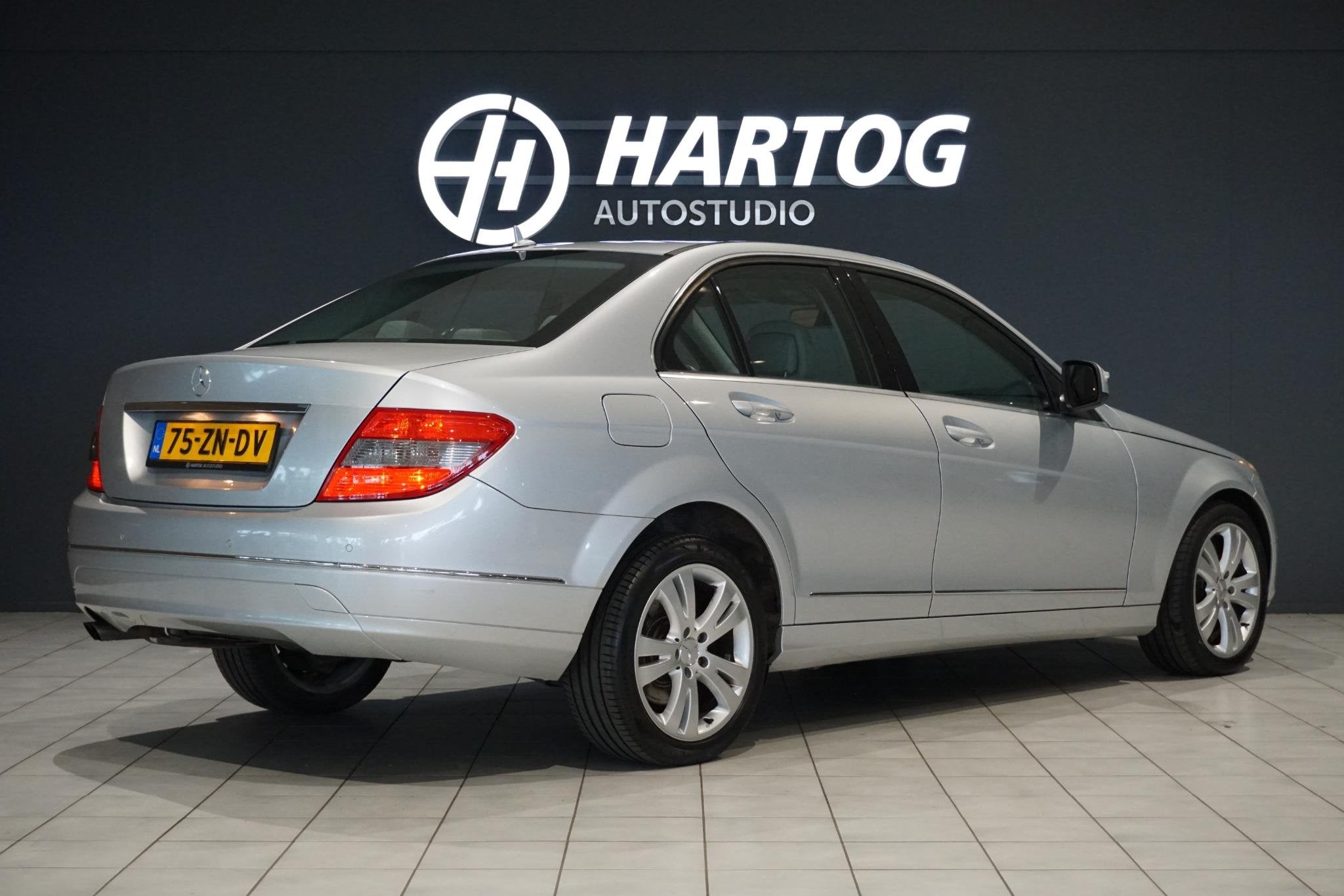 Mercedes-Benz C-klasse 200 K Avantgarde 184pk AUTOMAAT + COM, Auto's, Automaat, 4 cilinders, 1796 cc, Origineel Nederlands