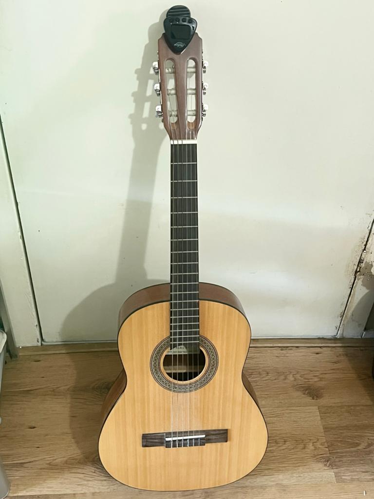 Admira Alba 3/4 Klassieke Gitaar met hoes, Ophalen of Verzenden, Zo goed als nieuw