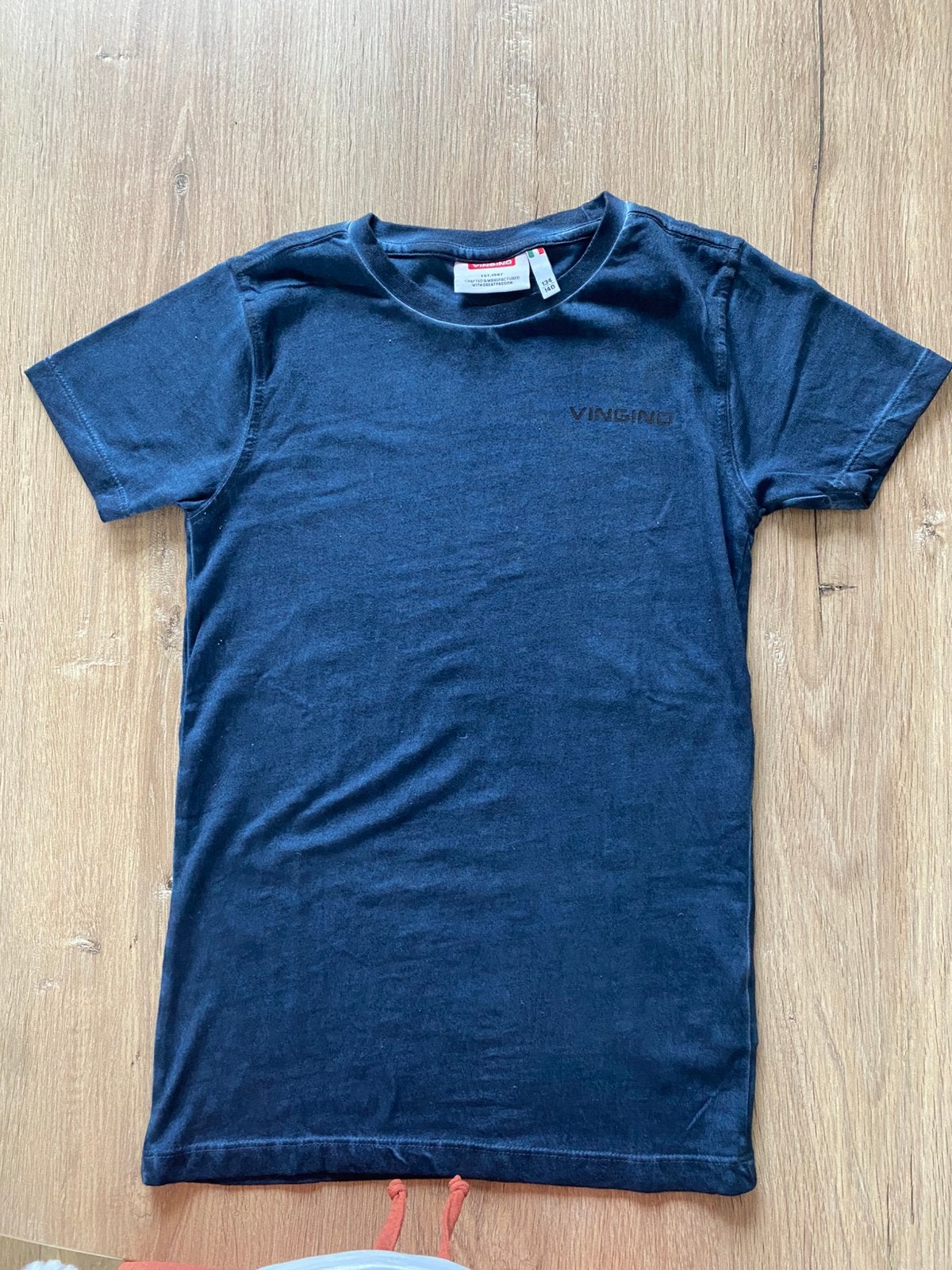 Vingino t shirt, Ophalen of Verzenden, Zo goed als nieuw, Jongen, Shirt of Longsleeve