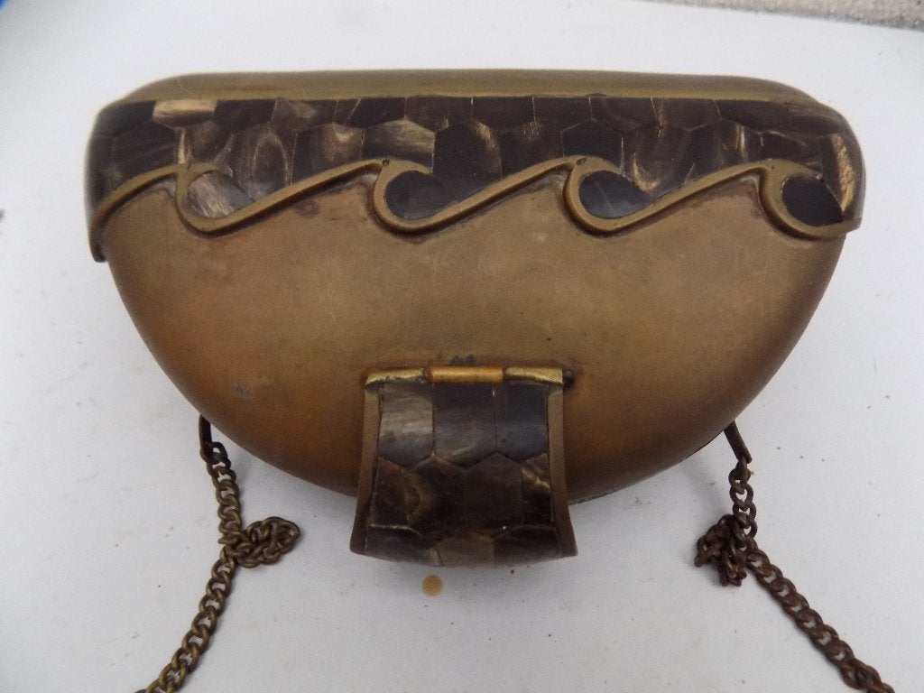 Art deco avondtas Vintage eveningbag brass with shell Inlay, Ophalen of Verzenden, Gebruikt, Metaal