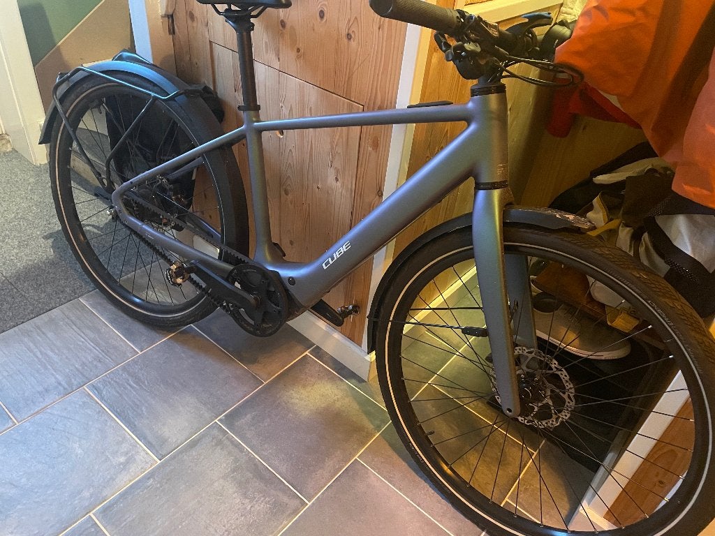 Cube editor FE e bike, Ophalen, Zo goed als nieuw, 50 km per accu of meer, Cube