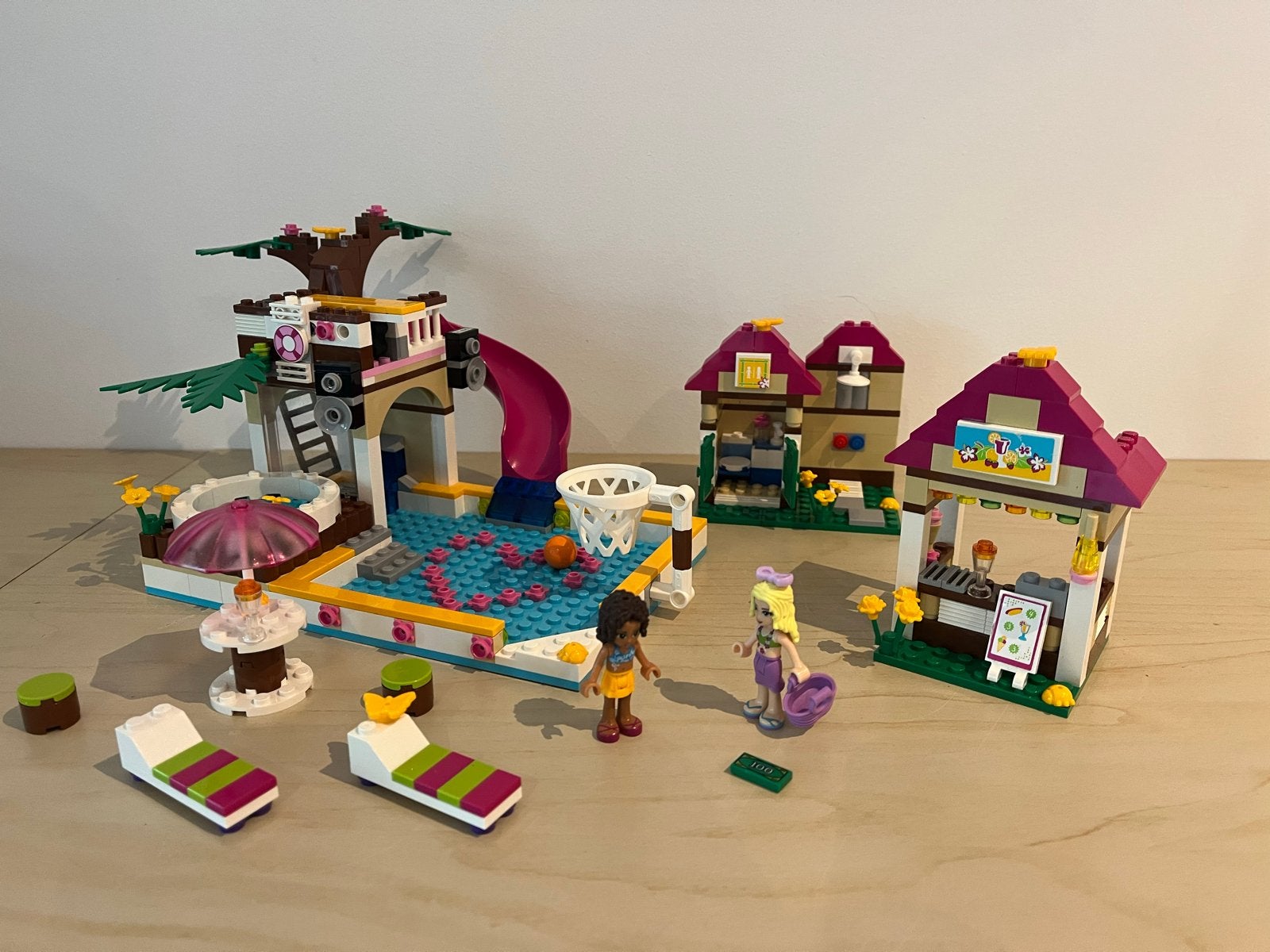 LEGO Friends 41008 Zwembadfeestje Heartlake City, Lego, Friends, Ophalen of Verzenden, Zo goed als nieuw