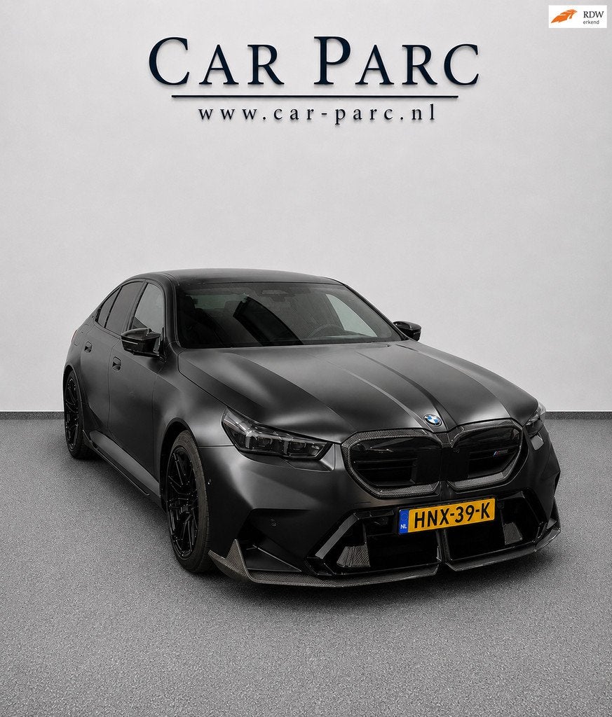BMW 5-serie M5 1000+PK BTW/AKRAPOVIC/FULL PPF XPEL/KERAMISCH, Auto's, Gebruikt, 2000 kg, 4395 cc, Vierwielaandrijving