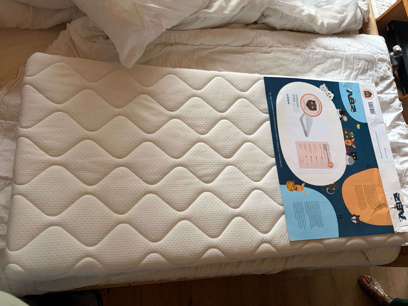 Matras voor ledikant plus aerosleep topper, Ophalen of Verzenden, Zo goed als nieuw, Twijfelaar