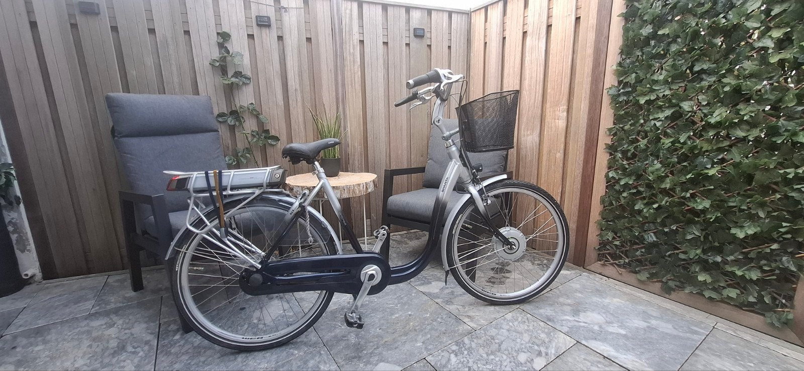 Sparta Entree, elektrische damesfiets, Ophalen, Sparta, Versnellingen, Zo goed als nieuw