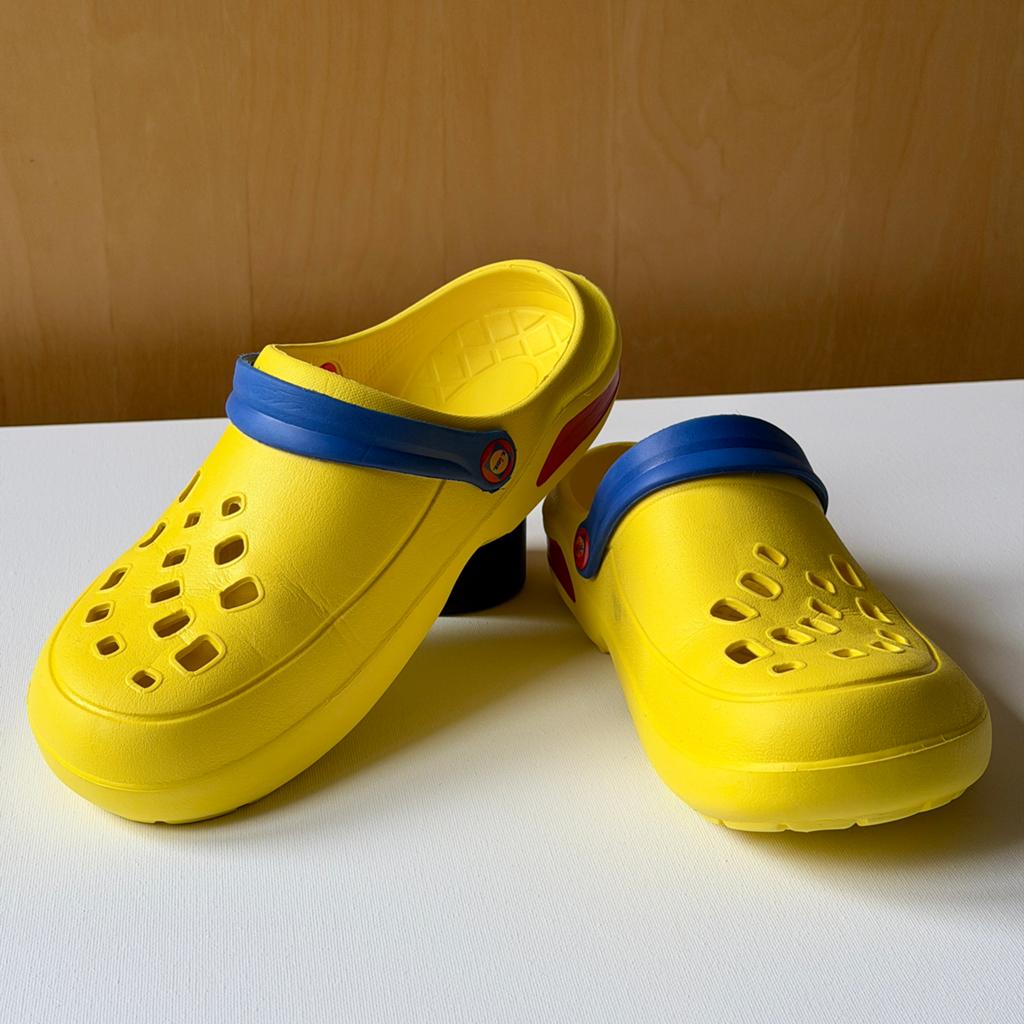 LIDL slippers klompen geel maat 38/39, Ophalen of Verzenden, Zo goed als nieuw, Geel