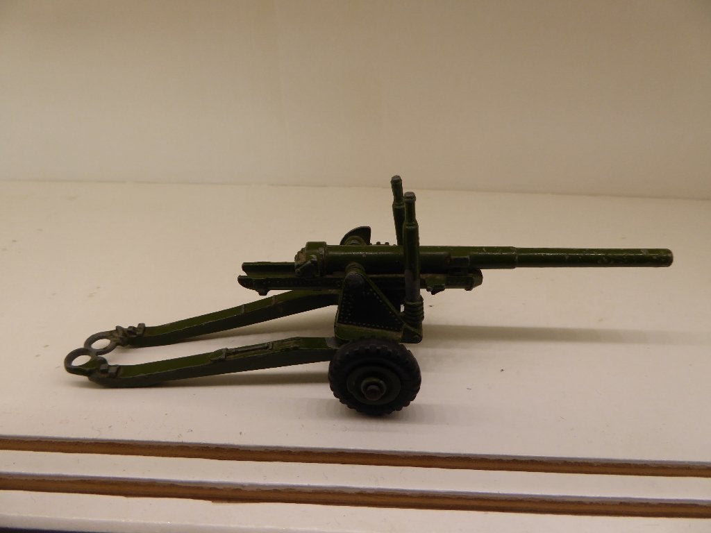 Dinky Toys -no 692- 5.5 Inch Medium Gun, Ophalen of Verzenden, Gebruikt, Overige typen