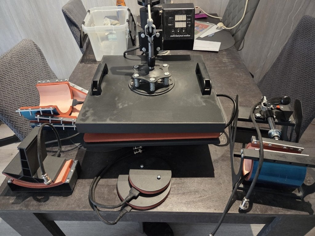 VEVOR 8-in-1 Transferpers Hittepers T-shirts & Mokken, Ophalen, Gebruikt, Applicator
