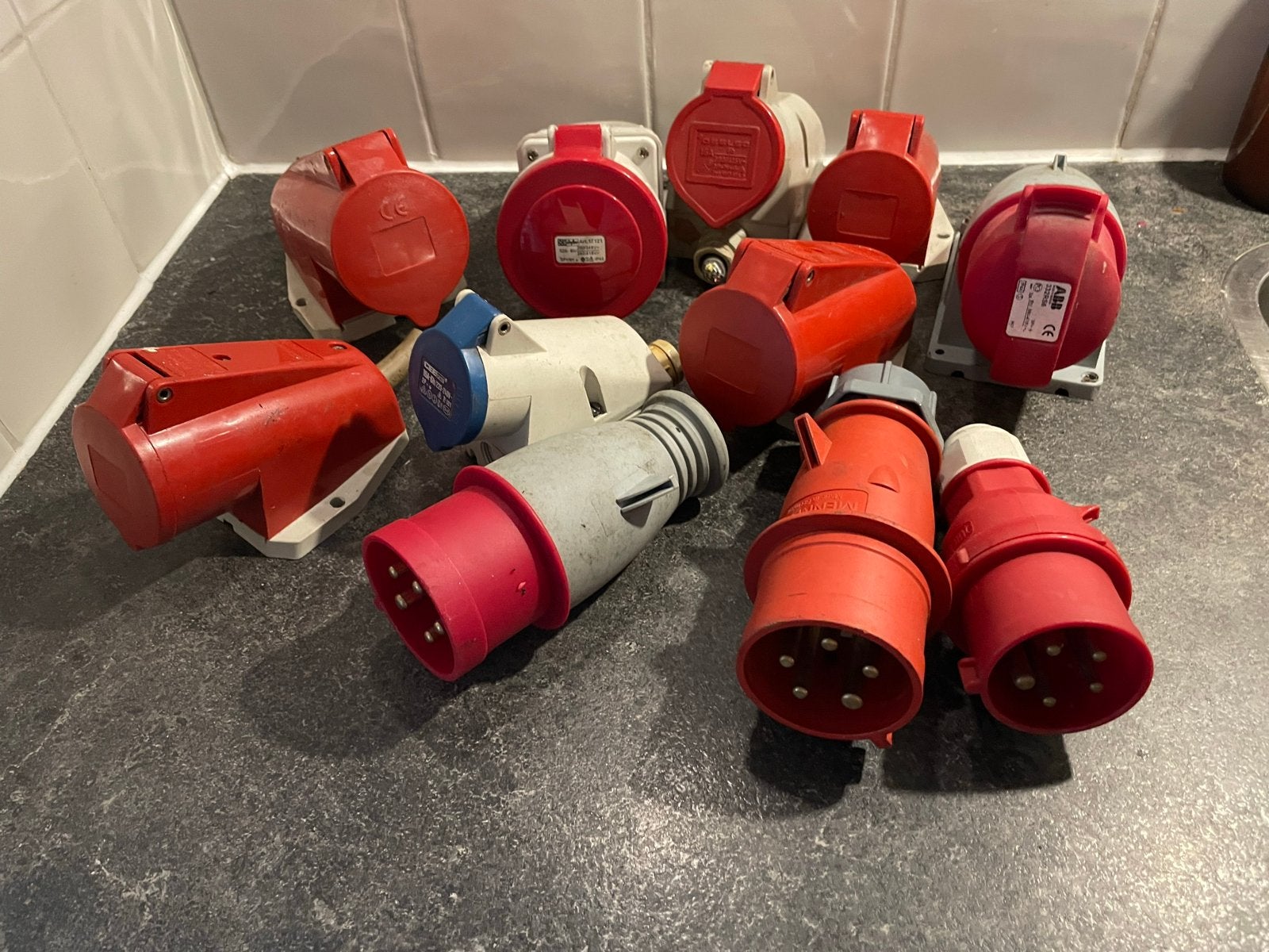 Diverse CEEform Stekkers en Stopcontacten - 16A & 32A, Ophalen, Gebruikt, ABB, Stekker