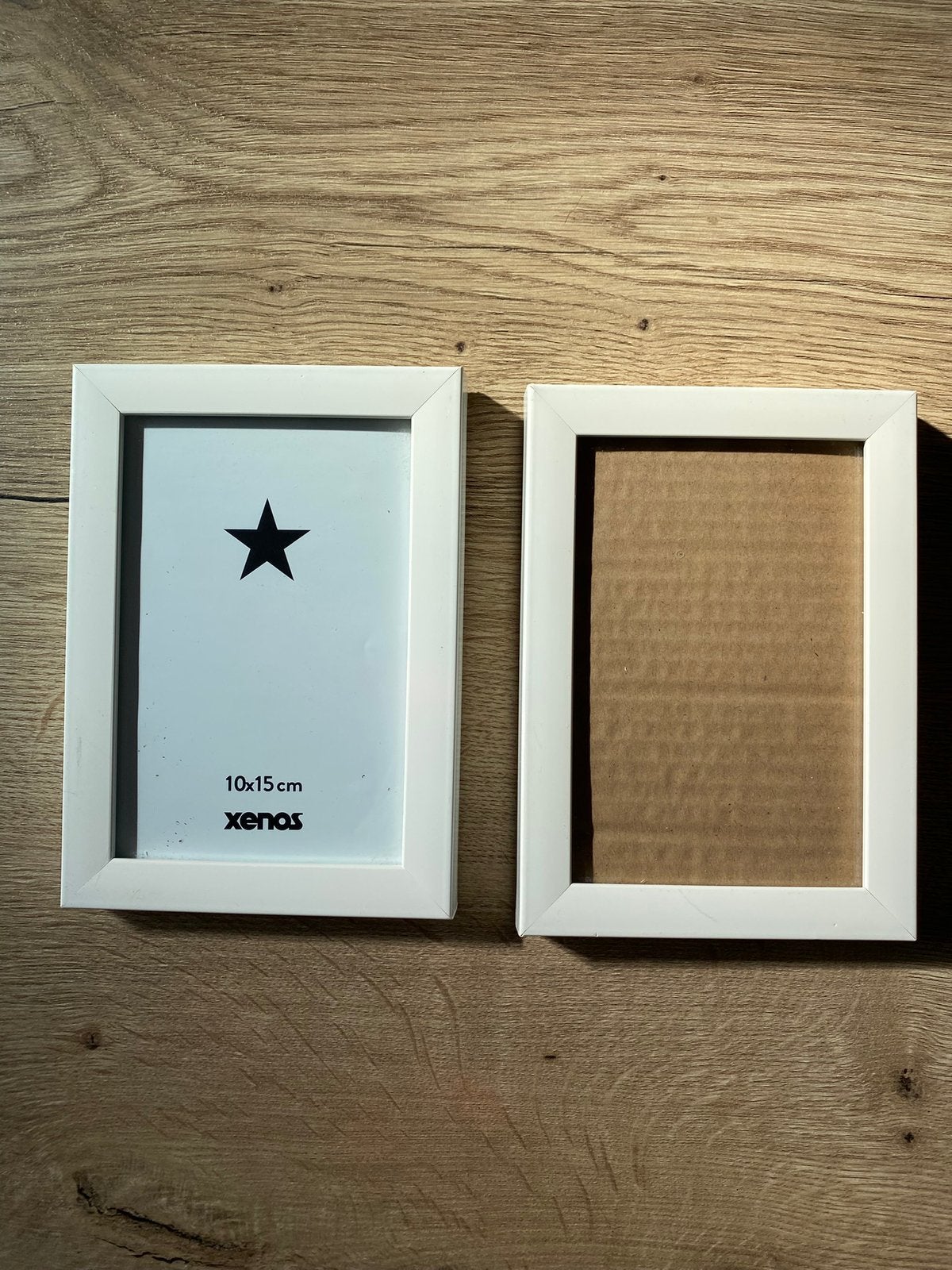 Set van 2 witte Xenos fotolijsten 10x15 cm, Ophalen of Verzenden, Gebruikt, Standaard fotolijst