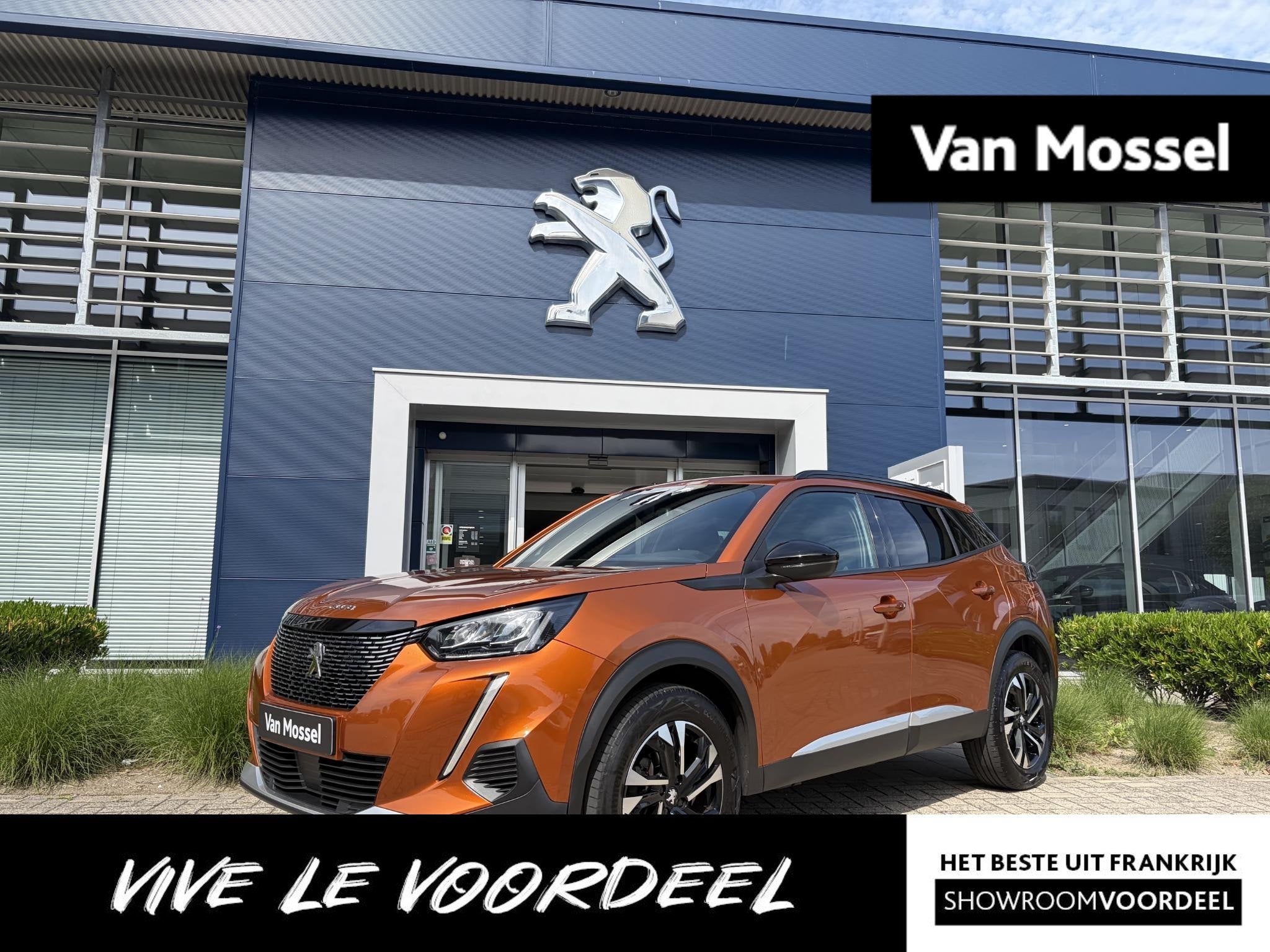 Peugeot 2008 130 Allure l Automaat l Trekhaak, Auto's, 12 maanden, Gebruikt, Euro 6, Leder en Stof