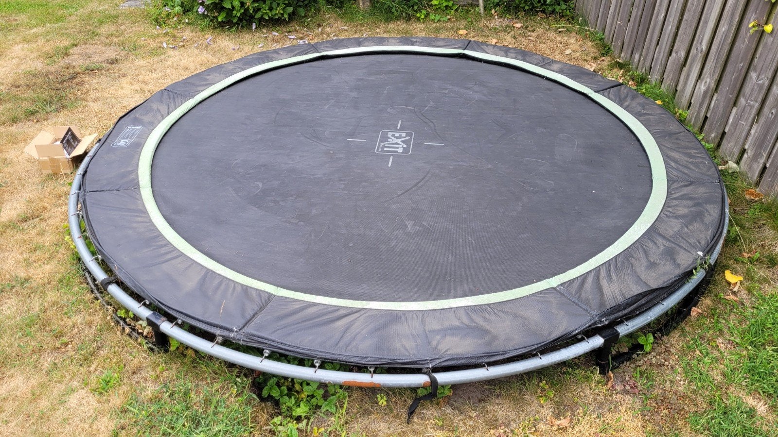 Exit Silhouette trampoline 300cm, Kinderen en Baby's, Speelgoed | Buiten | Trampolines, Ophalen, Gebruikt