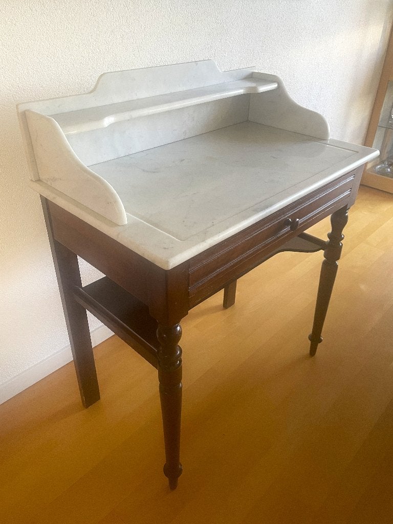 Onbeschadigd antiek dressoir met wit marmeren blad, Huis en Inrichting, Ophalen, Gebruikt, 150 tot 200 cm, 25 tot 50 cm