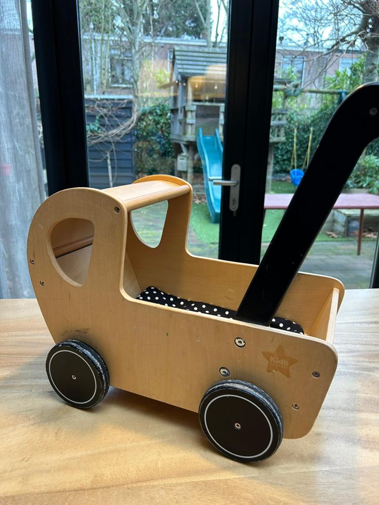 Houten (baby) loopwagen, Kinderen en Baby's, Speelgoed | Houten speelgoed, Ophalen, Gebruikt, Duw- of Trekspeelgoed