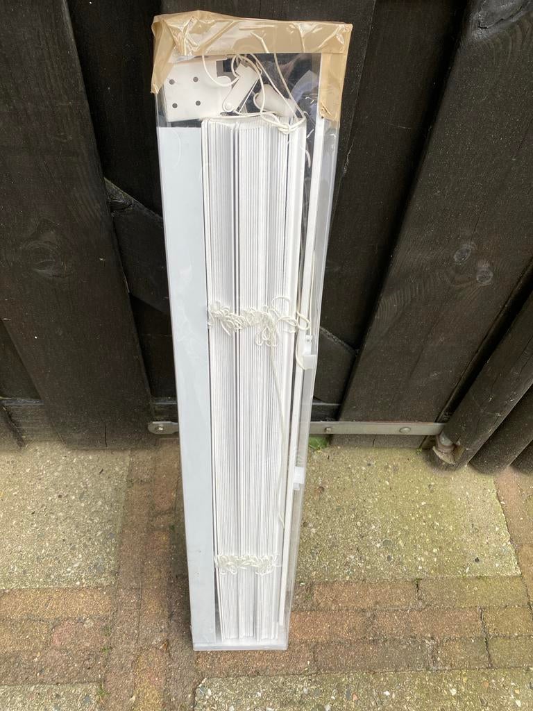 Houten jaloezie 80 cm breed, Huis en Inrichting, Stoffering | Gordijnen en Lamellen, Ophalen, Zo goed als nieuw, 50 tot 100 cm