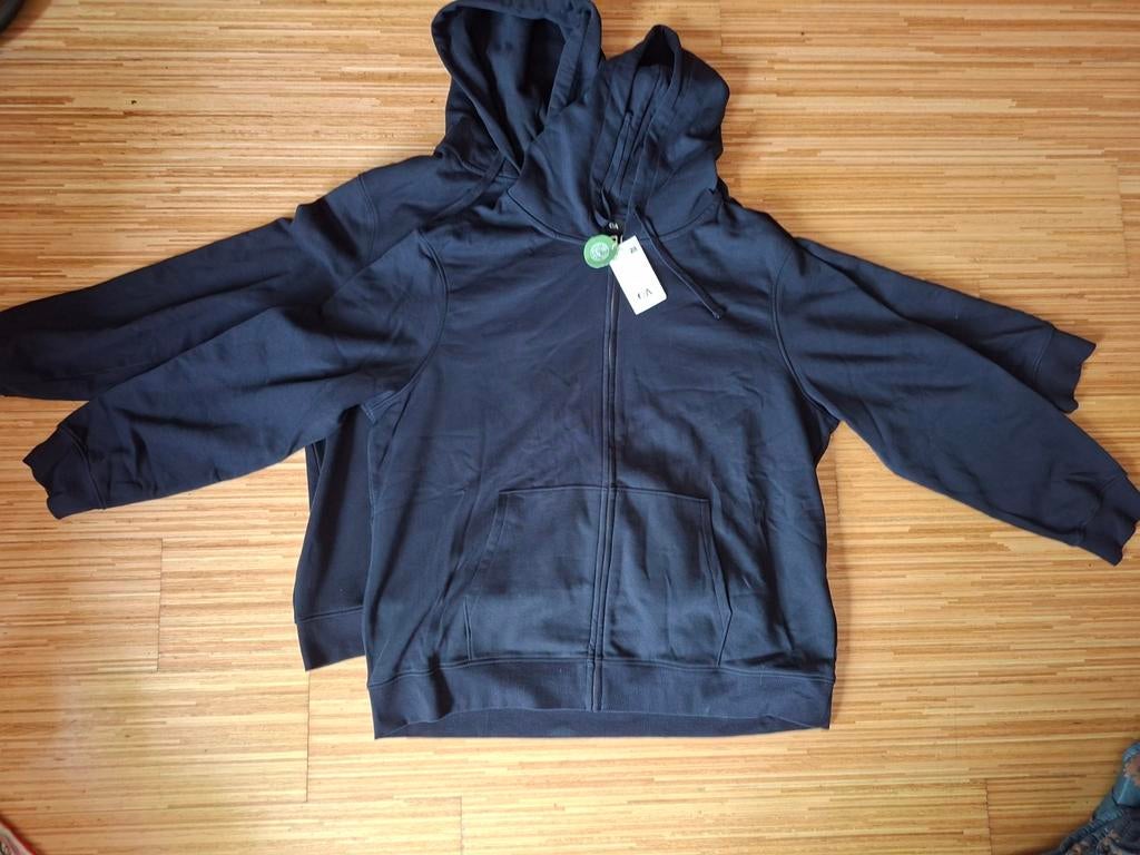 Twee Nieuwe C&A 3XL hoodies met rits en tshirts, Kleding | Heren, Truien en Vesten, Blauw, Nieuw, Overige maten, C&A