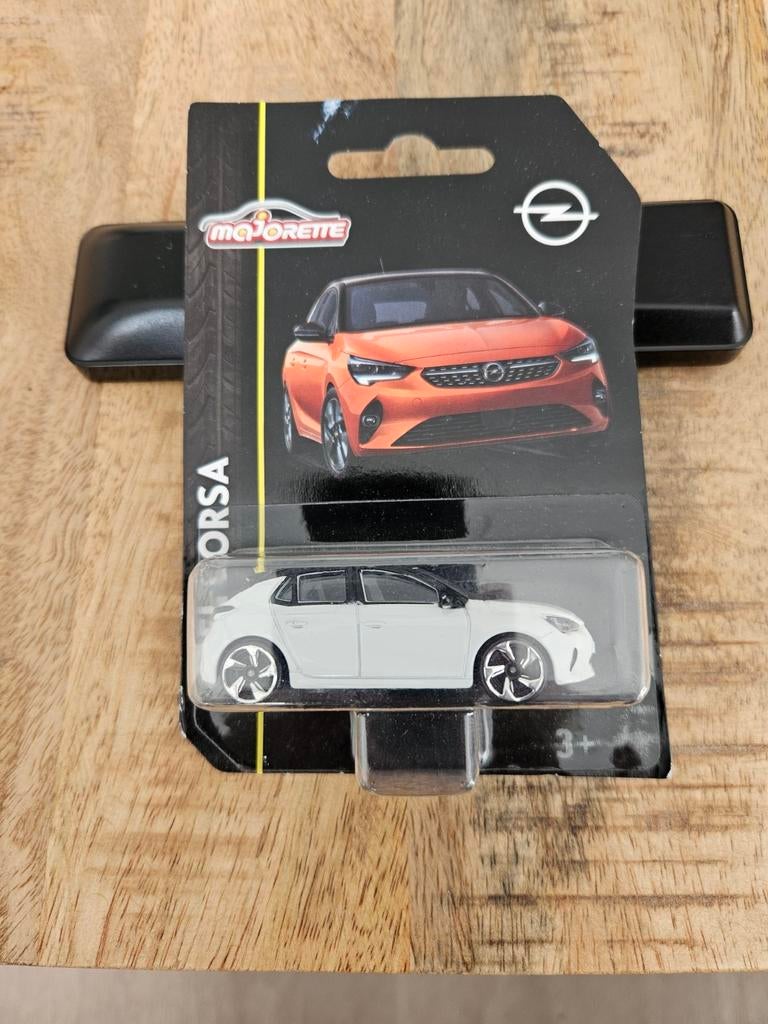 Majorette Opel Corsa wit nieuw, Ophalen of Verzenden, Nieuw, Auto