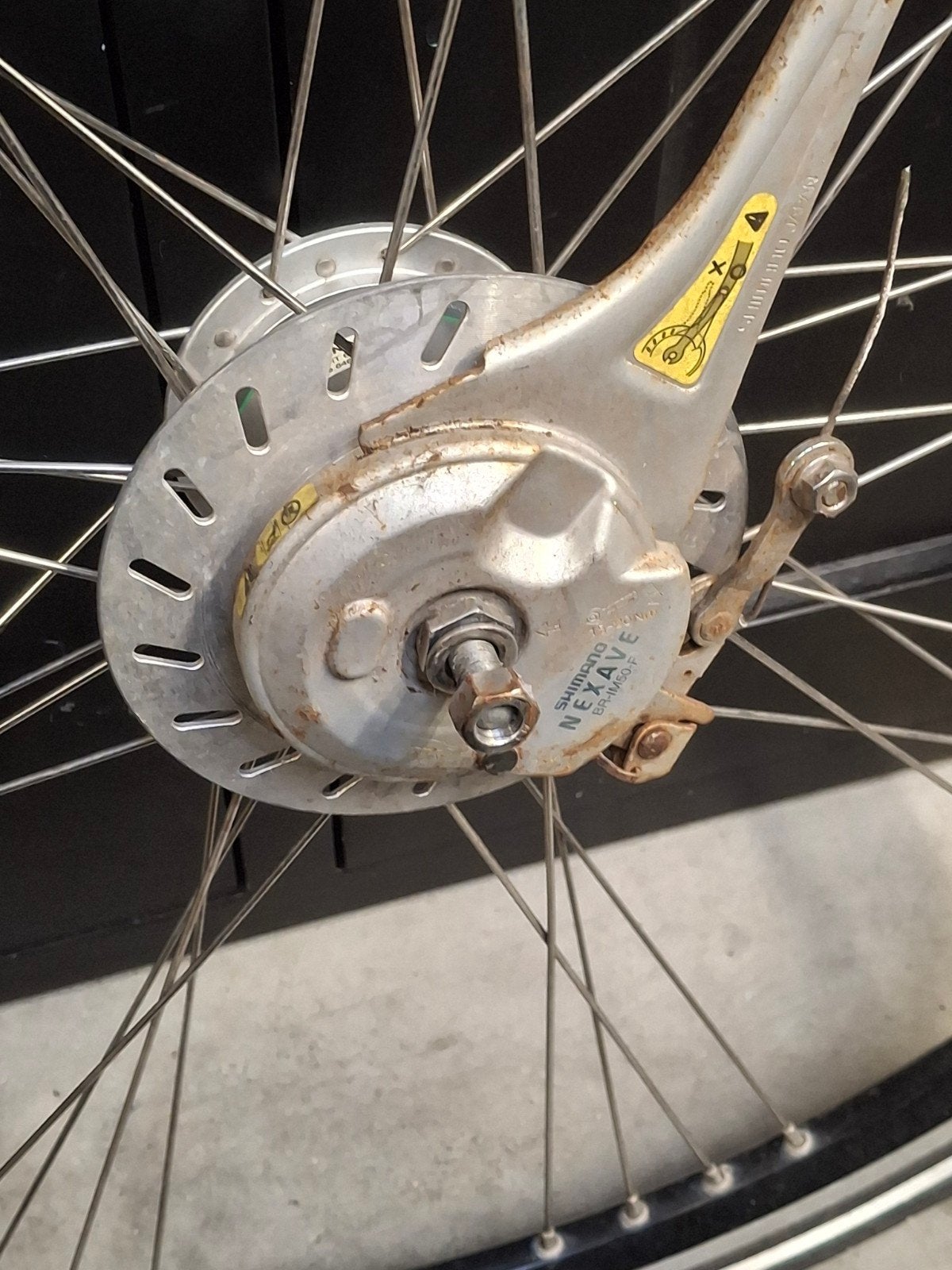 Voorwiel 💯%OK! - 28Inch  - Nexus naafdynamo - Rollerbrake, Ophalen, Stadsfiets, Wiel