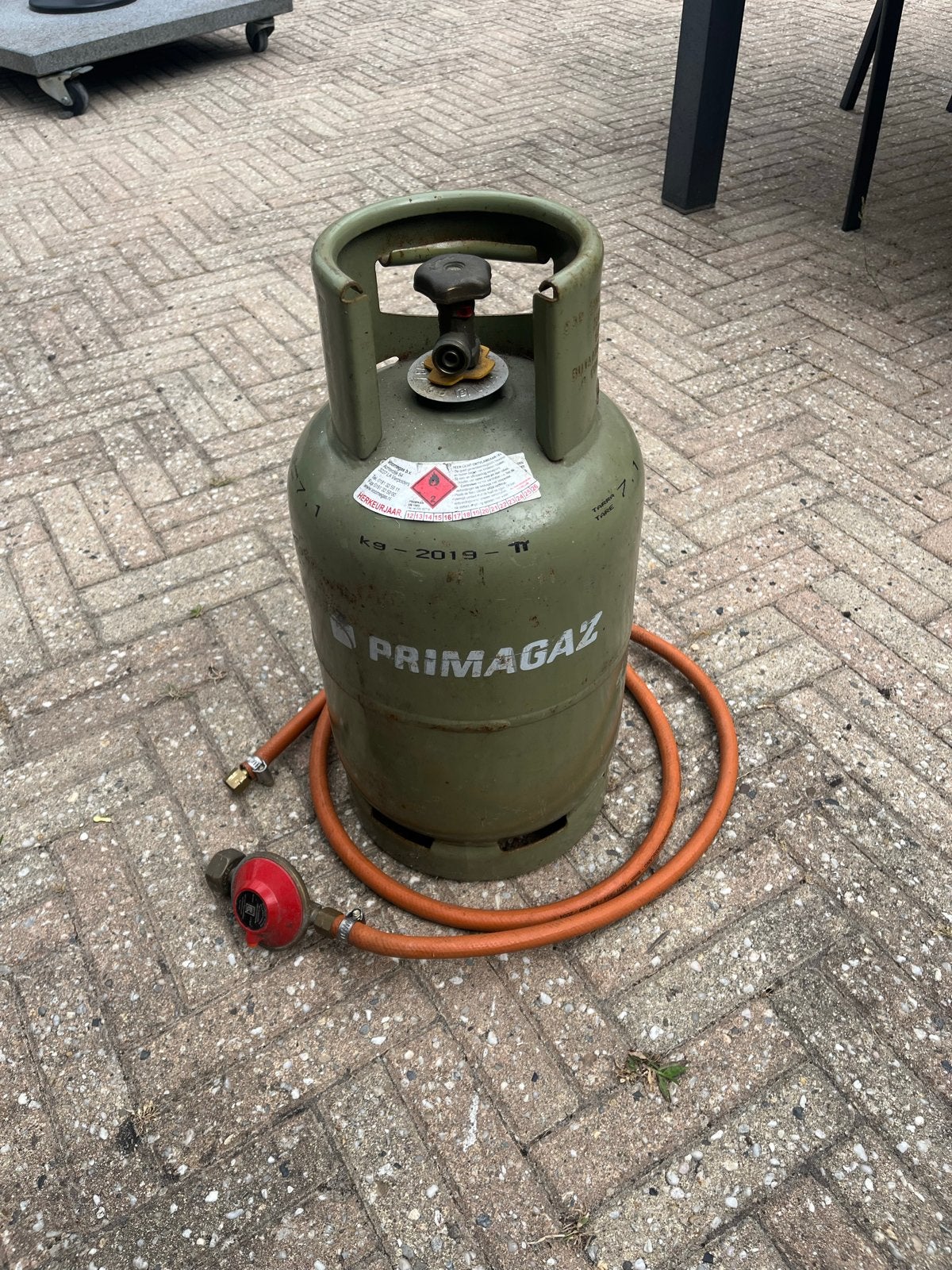 Primagaz gasfles met drukregelaar en slang, Ophalen, Gebruikt