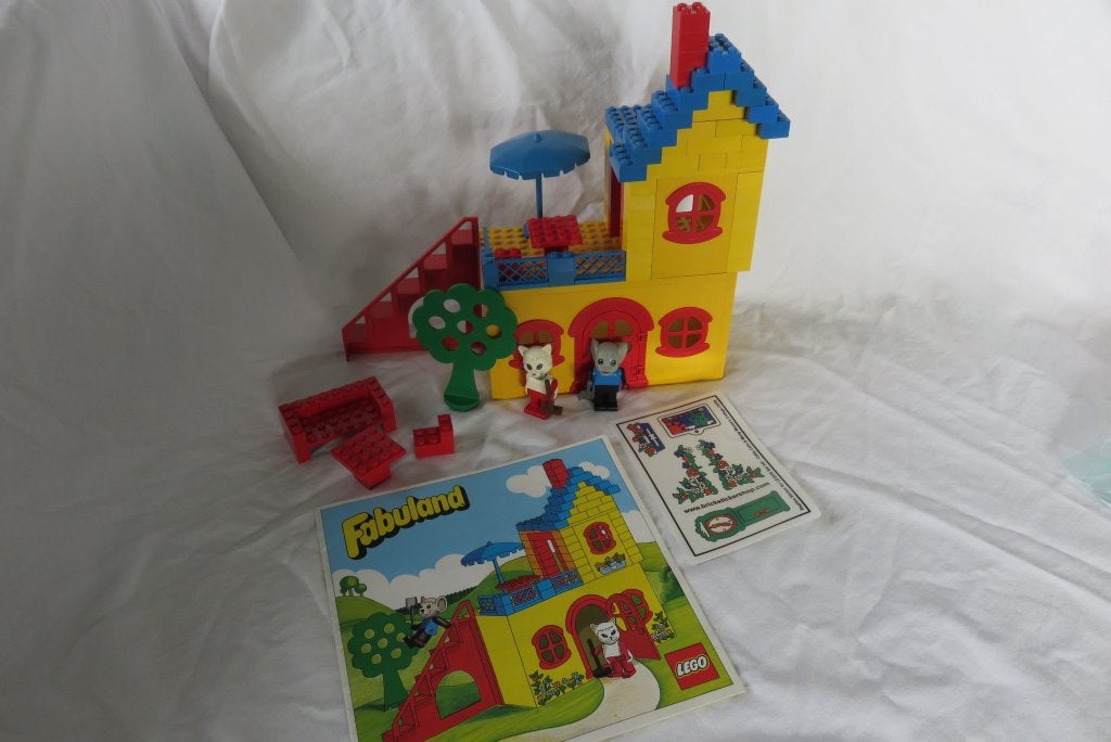 Lego fabuland, set 341 cathy cat's & morty mouse's cottage, Compleet, Gebruikt, Overige thema's, Lego