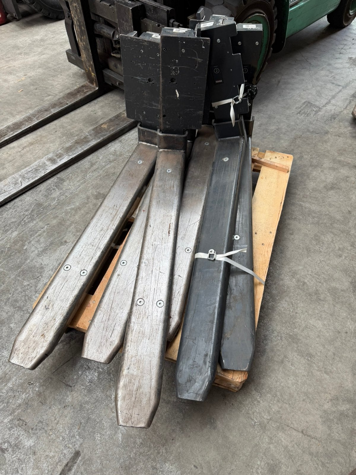 RAVAS IForks 2500  3 sets 2500kg. Fem2, Ophalen, Gebruikt, Overige typen