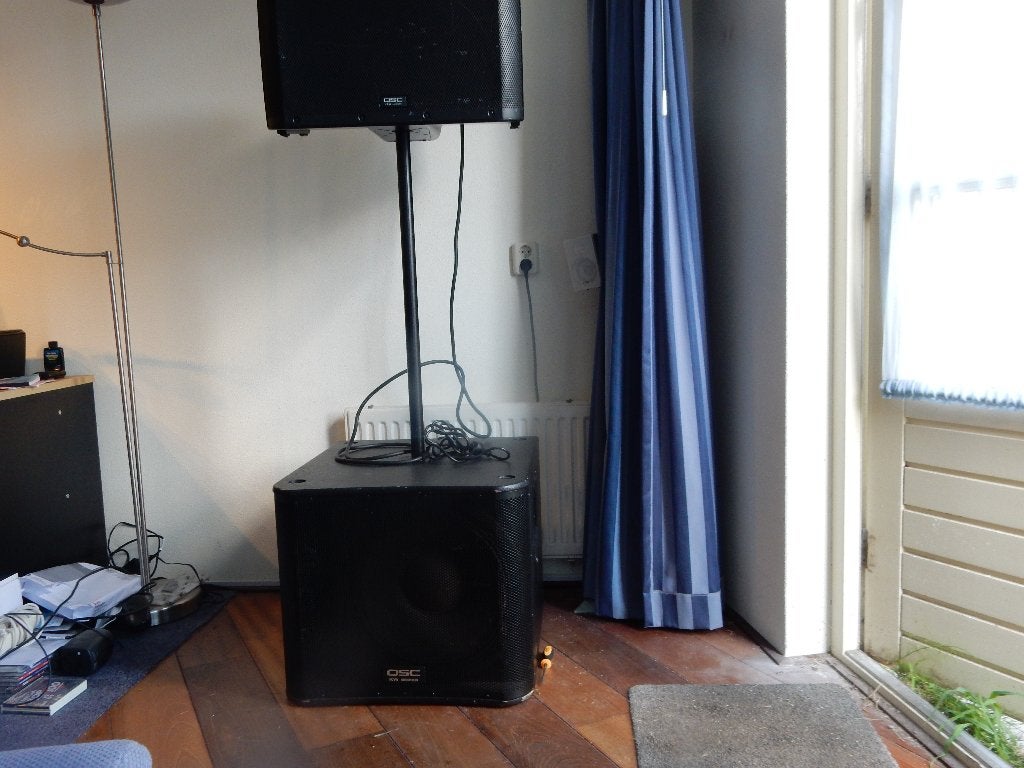 Complete Geluidset Power Set QSC Kla 12 +  KW181, Ophalen, Zo goed als nieuw, Dj-set, Overige merken
