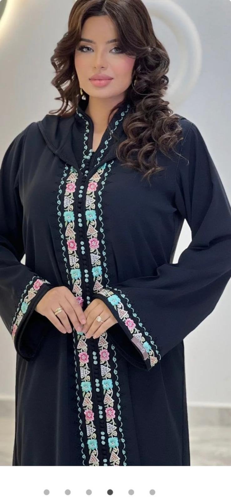 Jelleba Kaftan Ellegance - Gloednieuw en ongedragen, Ophalen of Verzenden