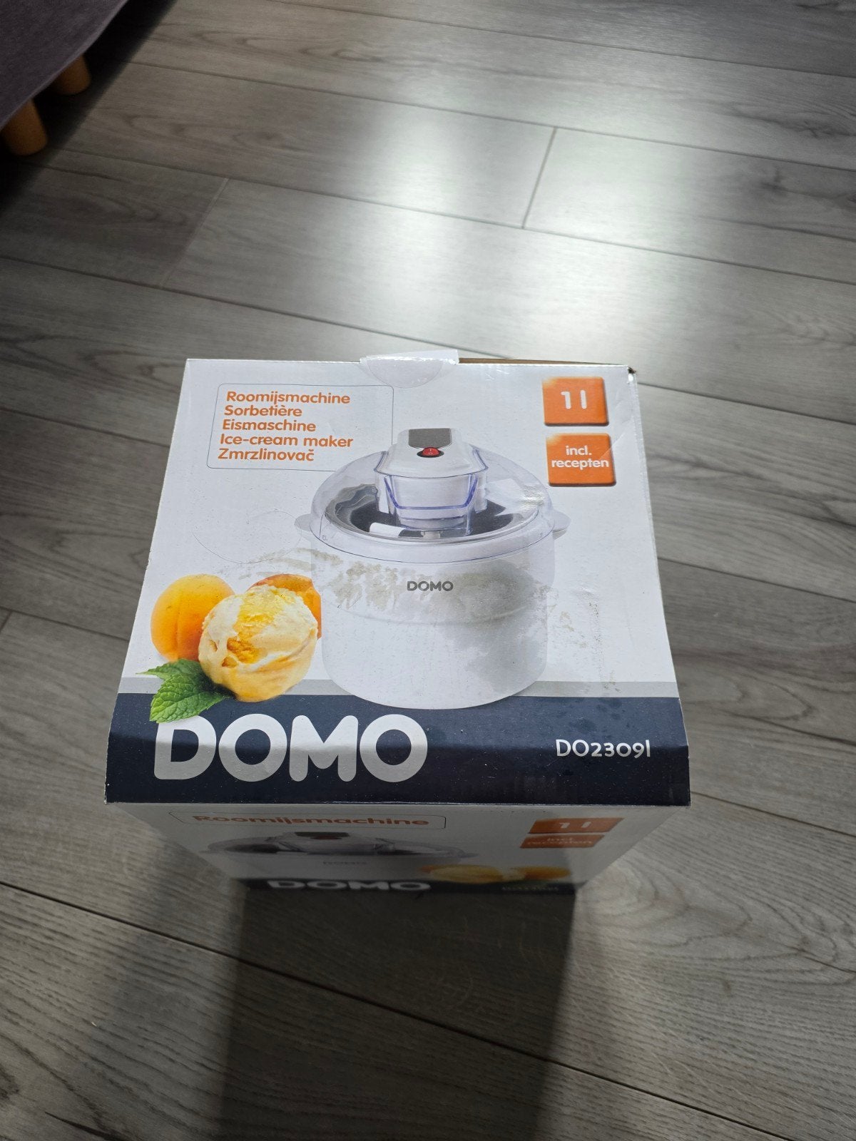 Domo Roomijsmachine DO2309I - 1 liter capaciteit, Ophalen of Verzenden, Zo goed als nieuw