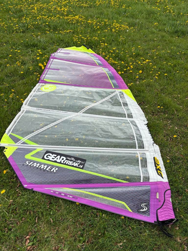 Surfzeil Simmer Style 7.8 + 460rdm mast, Watersport en Boten, Windsurfen, Ophalen, Gebruikt, Zeil