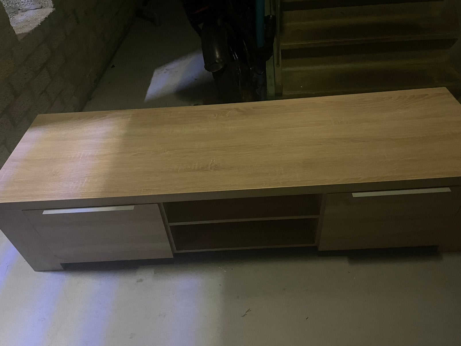 Gratis tv kast, Ophalen, 150 tot 200 cm, Zo goed als nieuw, Minder dan 100 cm