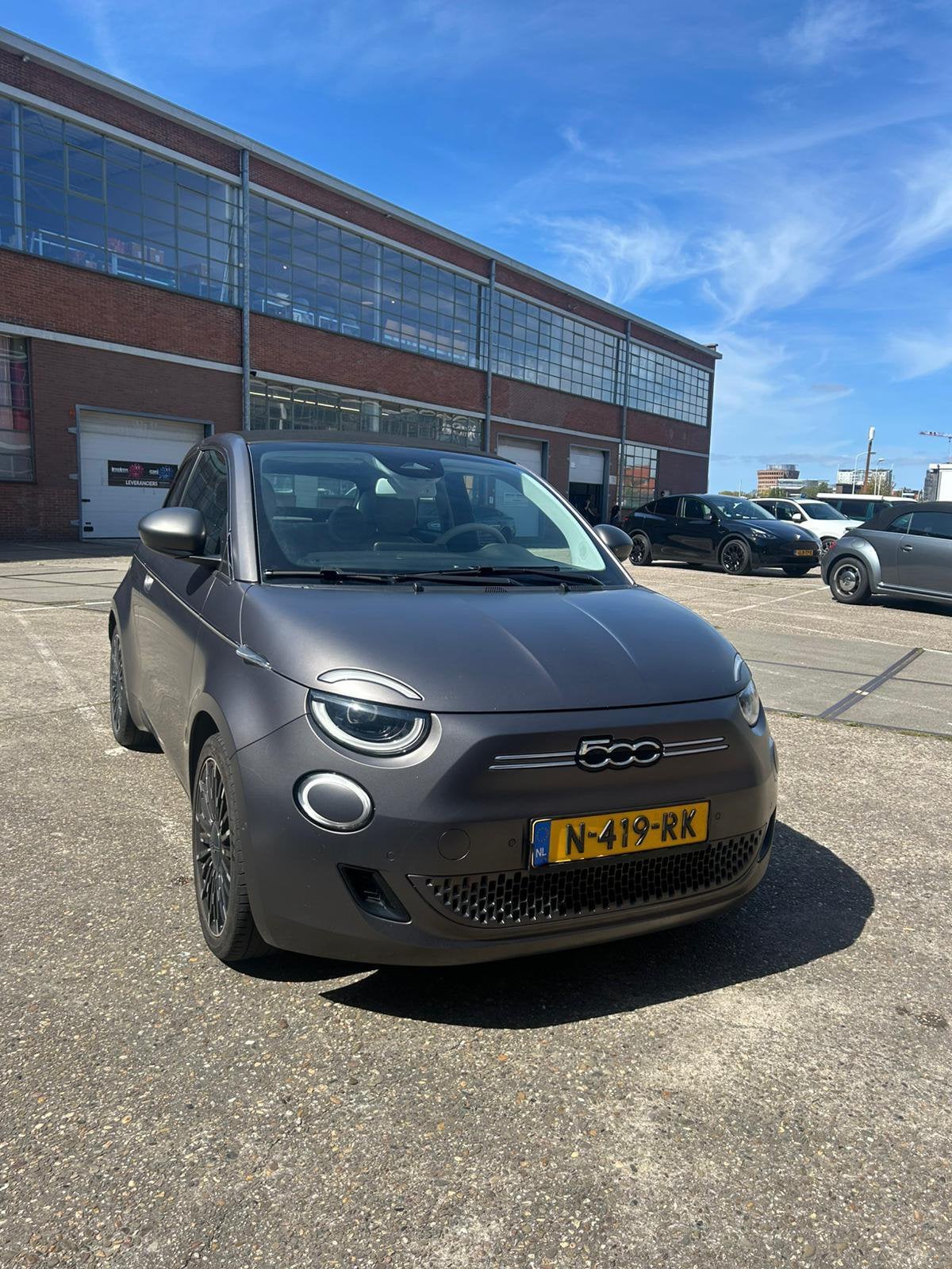 Fiat 500e La Prima 42 kWh, 2021, elekt., cabrio, 1e eigenaar, Auto's, 0 cilinders, 50 €/maand, 118 pk, Cabriolet