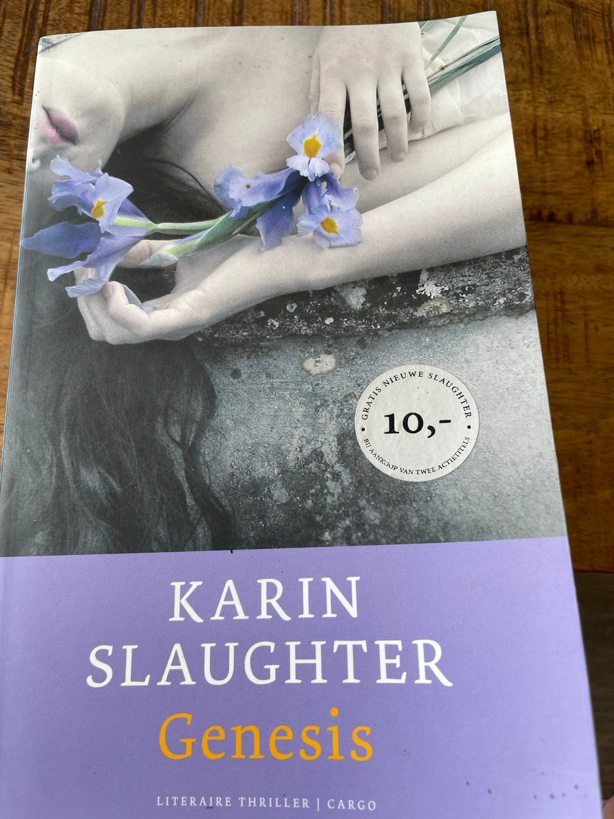 Karin Slaughter - Genesis (Literaire thriller), Ophalen of Verzenden, Zo goed als nieuw, Amerika