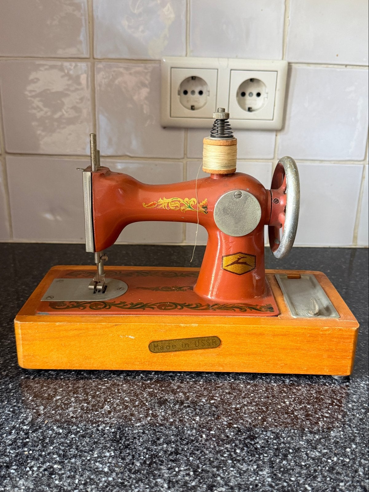 Vintage kindernaaimachine 'Made in USSR', Ophalen of Verzenden