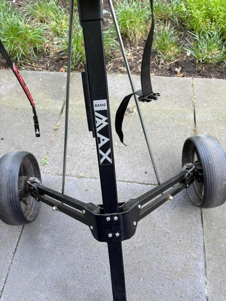 Golftrolley Basic Max in goede staat, Sport en Fitness, Golf, Ophalen, Gebruikt, Golfkar