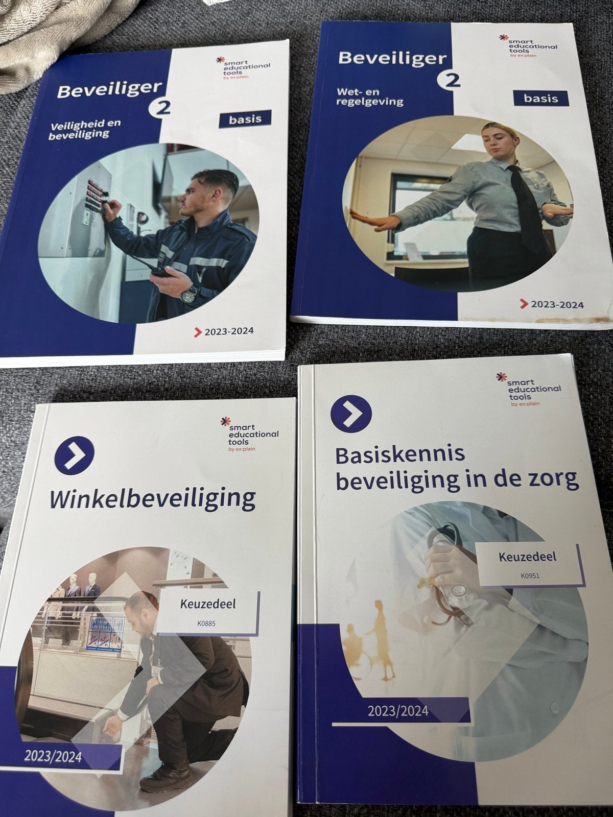 Beveiliger 2 & Winkelbeveiliging boeken 2023/2024, Boeken, Ophalen of Verzenden, Gamma, Zo goed als nieuw, MBO