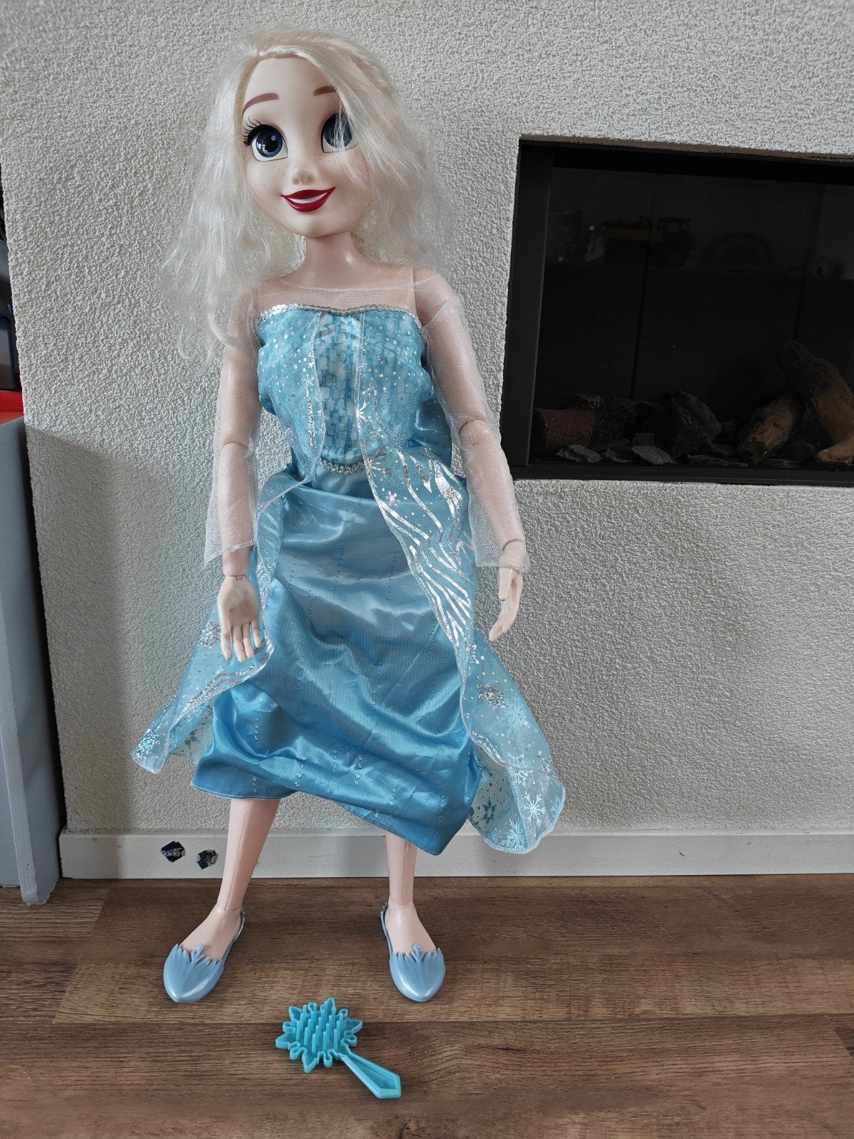 Elsa pop 80cm met borstel - Frozen speelgoed, Ophalen, Zo goed als nieuw, Overige typen