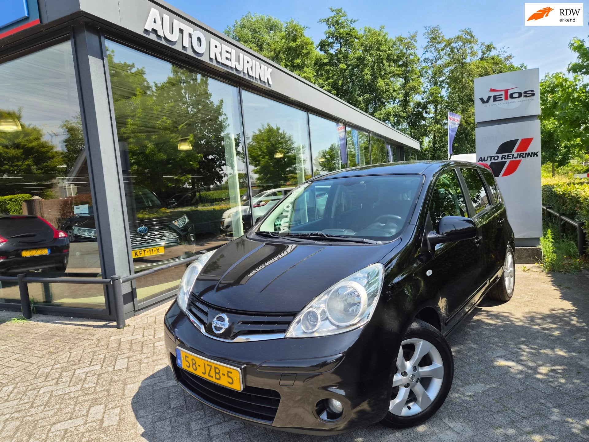 Nissan Note 1.4 Acenta/TREKHAAK/LMV/PARKEERSENSOREN/ALL SEAS, Voorwielaandrijving, Stof, Gebruikt, Zwart