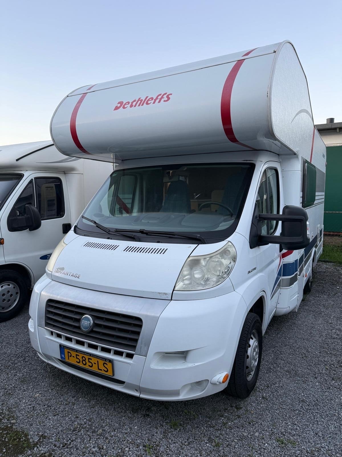 Dethleffs Advantage Alkoof camper met trekhaak, Caravans en Kamperen, Campers, Particulier, tot en met 4, Alkoof, Dethleffs, Fiat