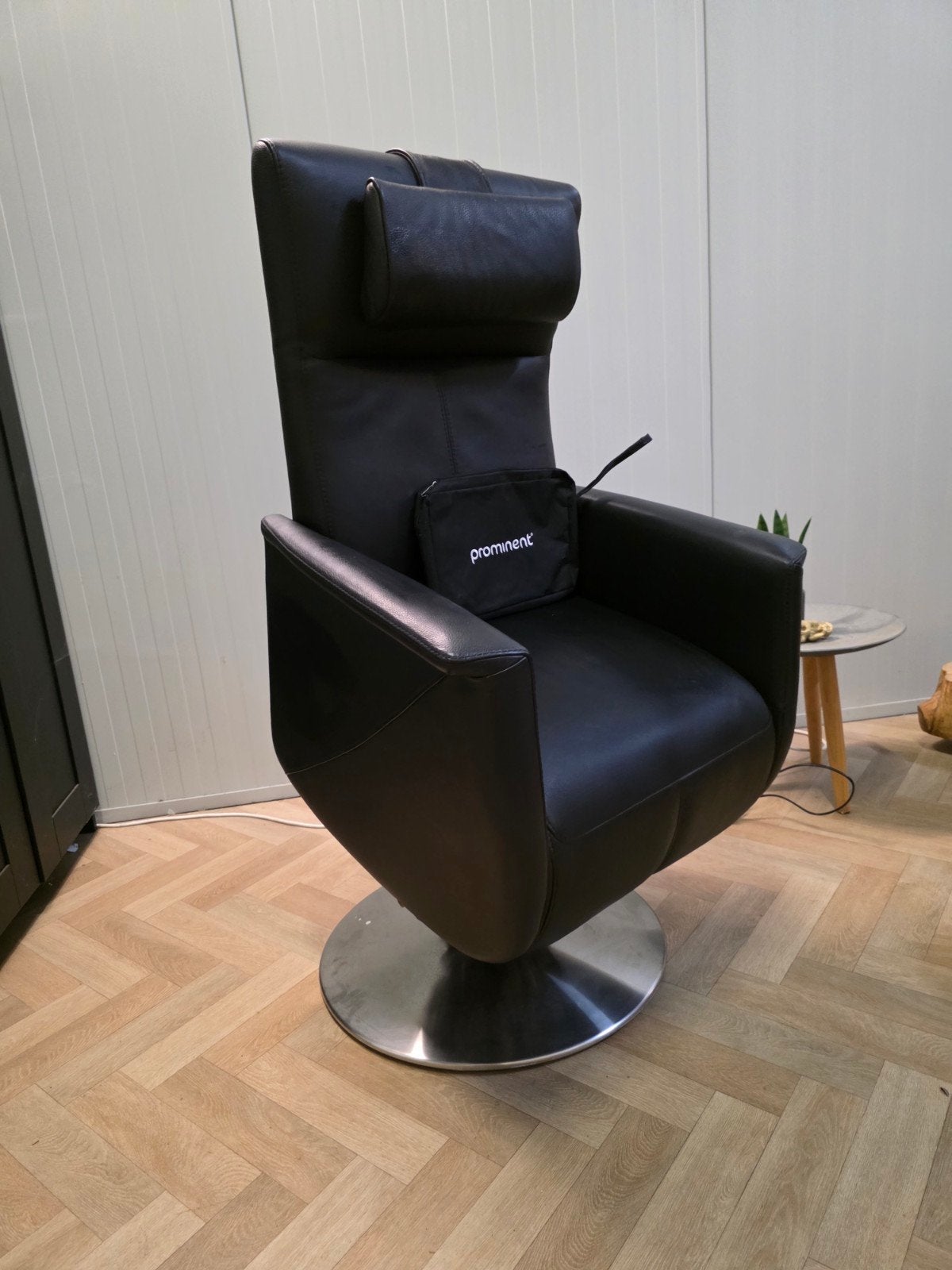 Prominent toscana sta op stoel relaxfauteuil leer zwart, Huis en Inrichting, Fauteuils, Minder dan 75 cm, Leer, Ophalen of Verzenden