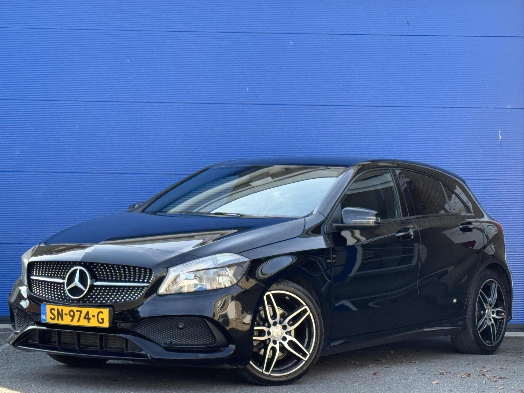 Mercedes A-klasse AMG | Automaat | Stoelverwarming |, Gebruikt, 4 cilinders, Zwart, Bedrijf