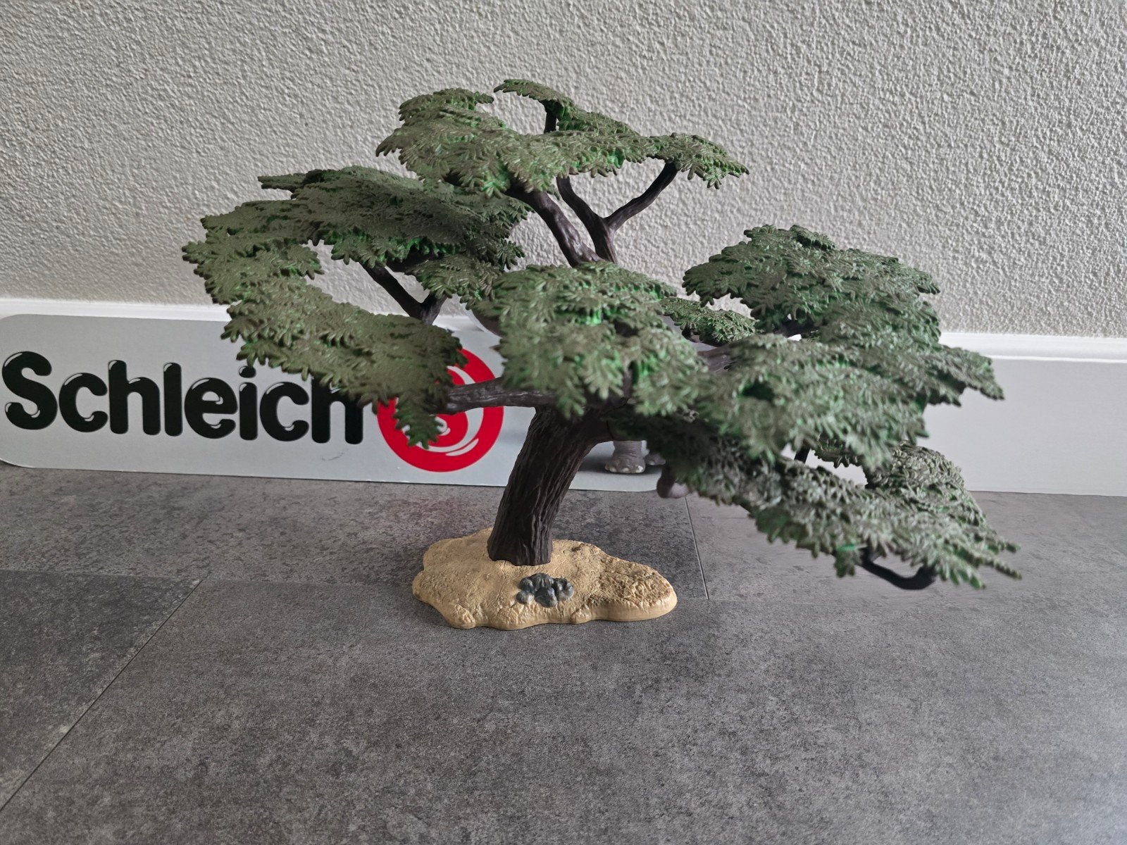schleich dieren boom, Ophalen of Verzenden, Zo goed als nieuw, Hond of Kat, Beeldje of Figuurtje