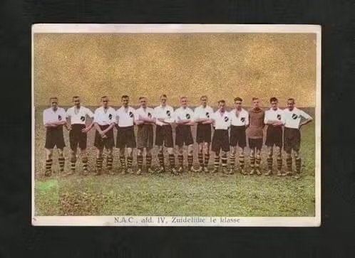 Voetbalplaatje NAC Breda Jaren 20/30., Ophalen of Verzenden, Zo goed als nieuw