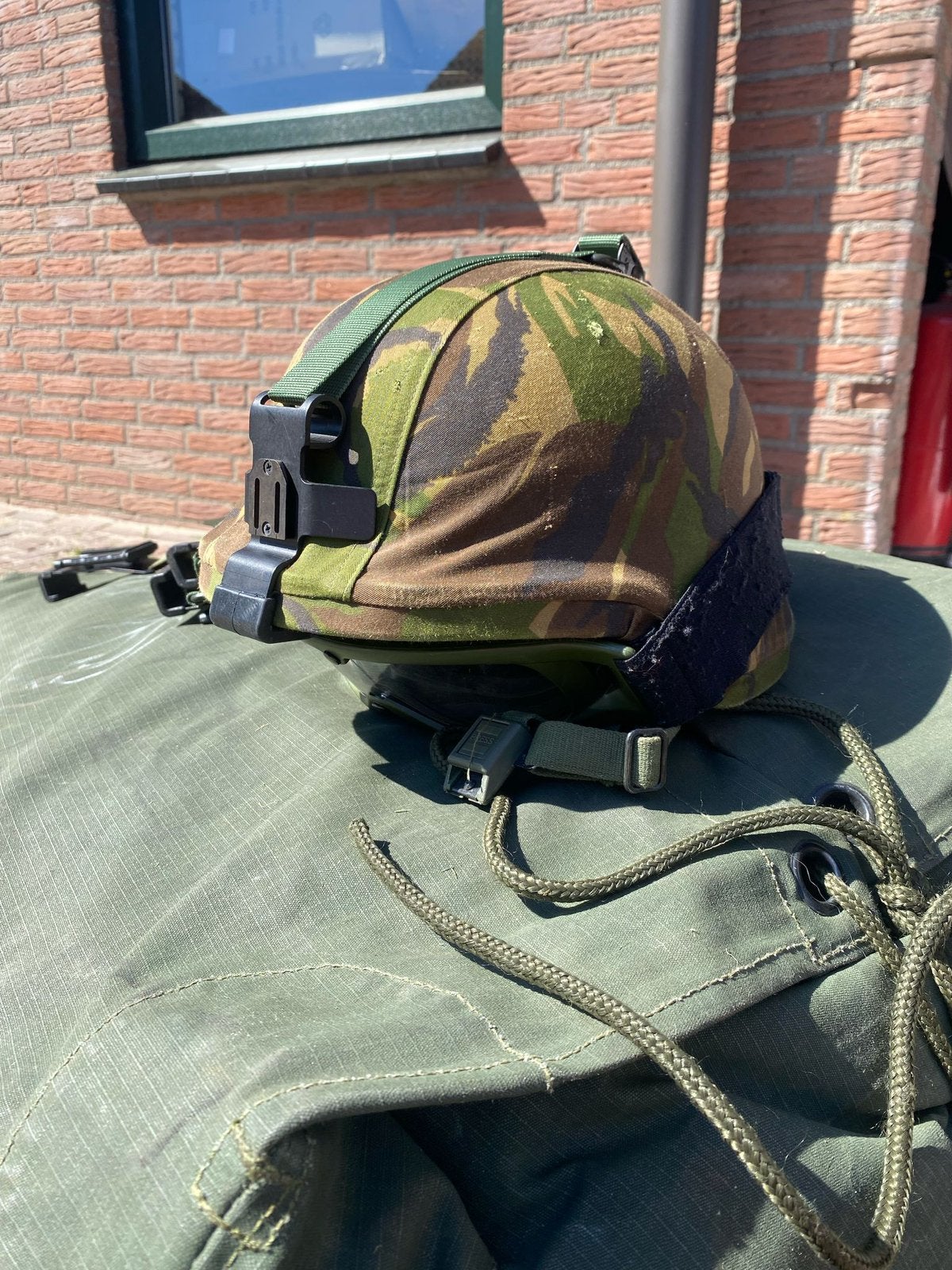 Nvg helm mount kl defensie airsoft, Ophalen of Verzenden, Landmacht, Nederland, Helm of Baret