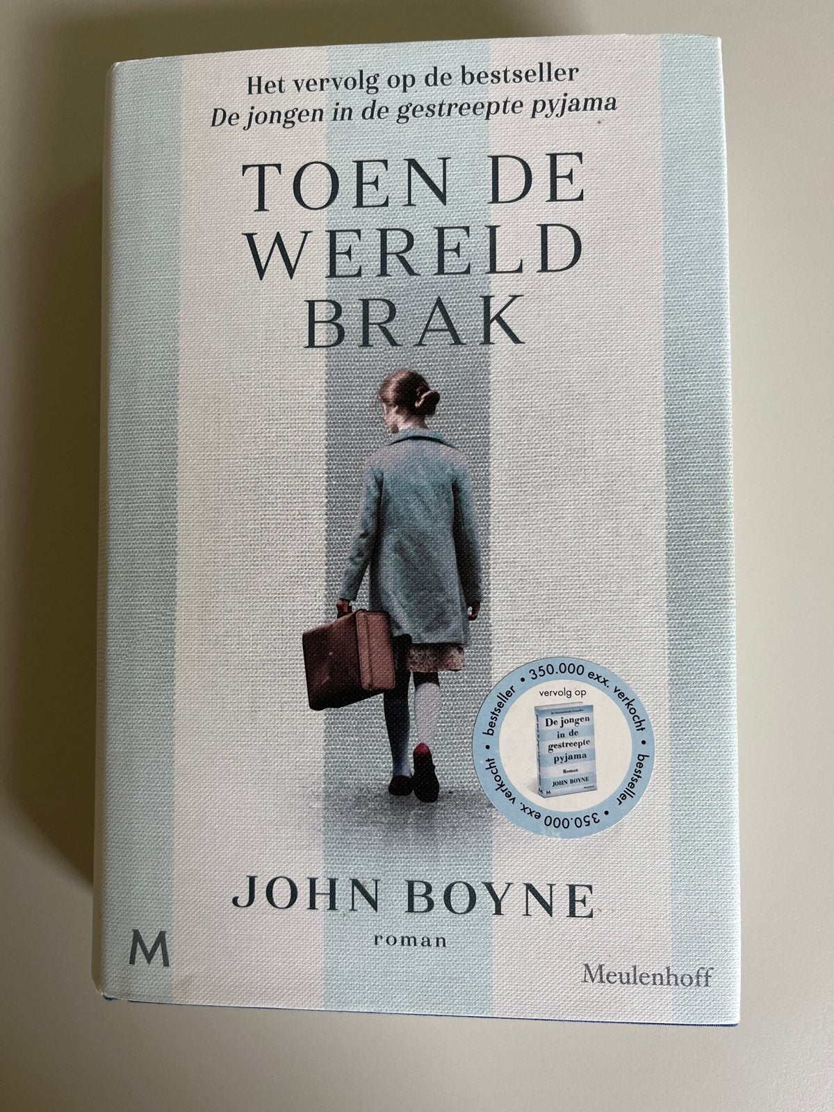 Toen de Wereld Brak - John Boyne (Zo goed als nieuw), Boeken, Ophalen of Verzenden, Zo goed als nieuw, Nederland
