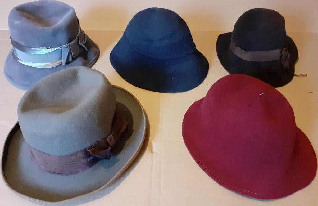 vilthoeden 4 dames (herenhoedverkocht) hoed, Kleding | Dames, Hoeden en Petten, Ophalen of Verzenden, Zo goed als nieuw, One size fits all