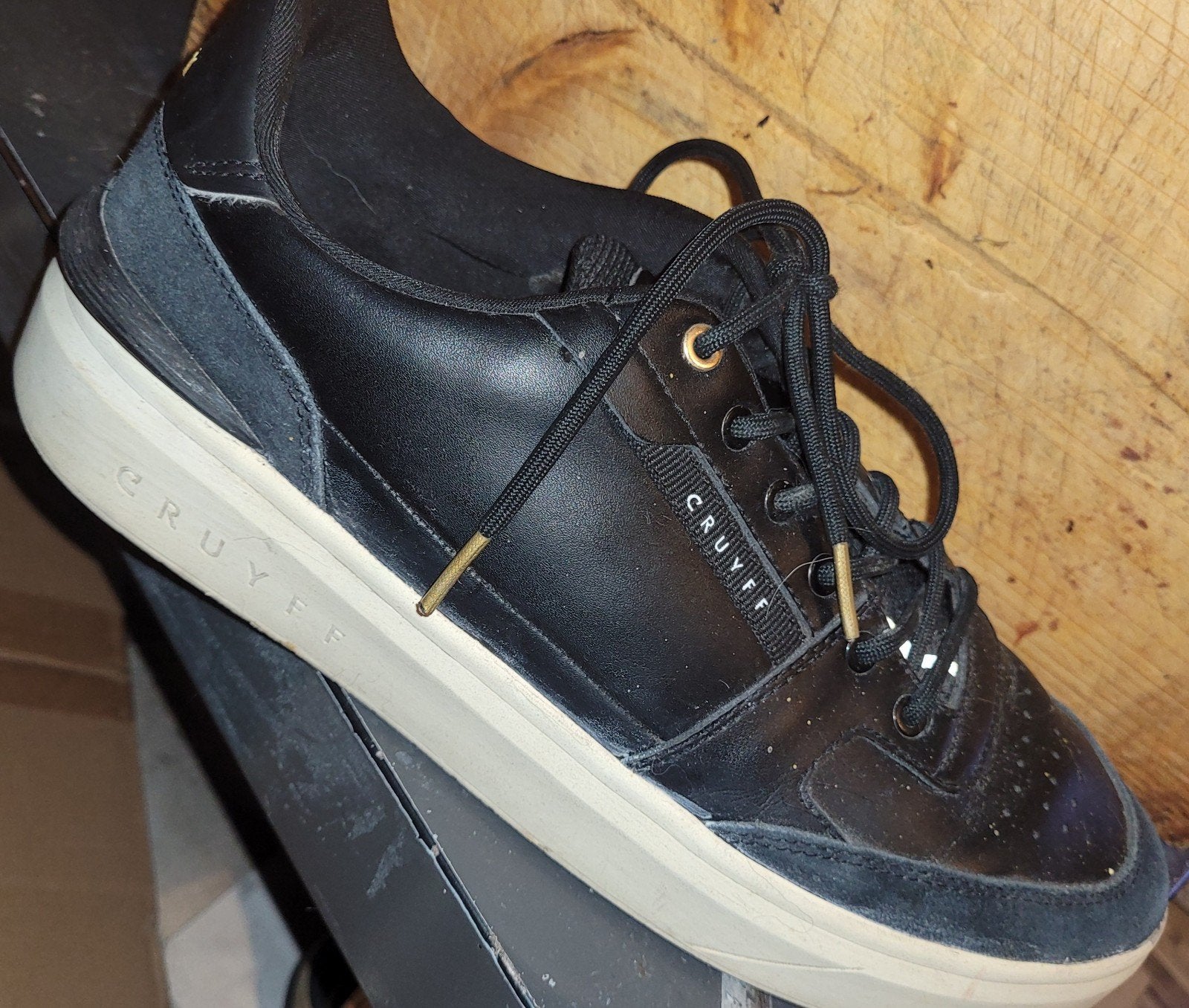 Leren Cruyff schoenen 45, Kleding | Heren, Schoenen, Cruyff, Zwart, Ophalen of Verzenden, Gedragen