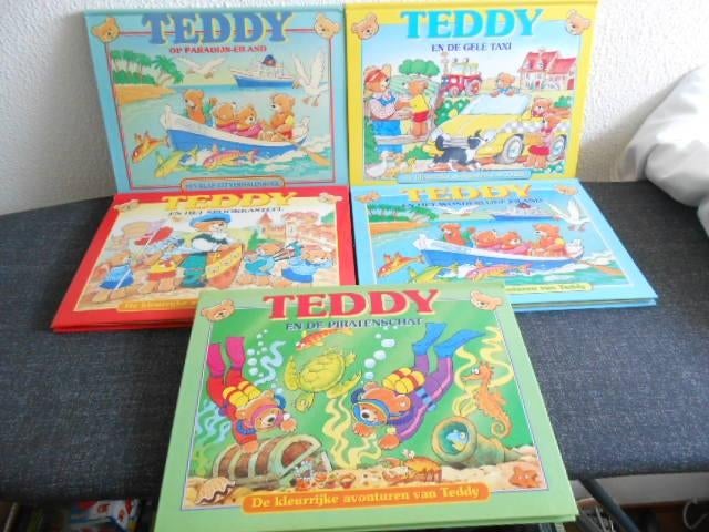 KINDER BOEKEN POP UPS 5 STUKS., Boeken, Kinderboeken | Jeugd | onder 10 jaar, Zo goed als nieuw, Sprookjes, Ophalen of Verzenden