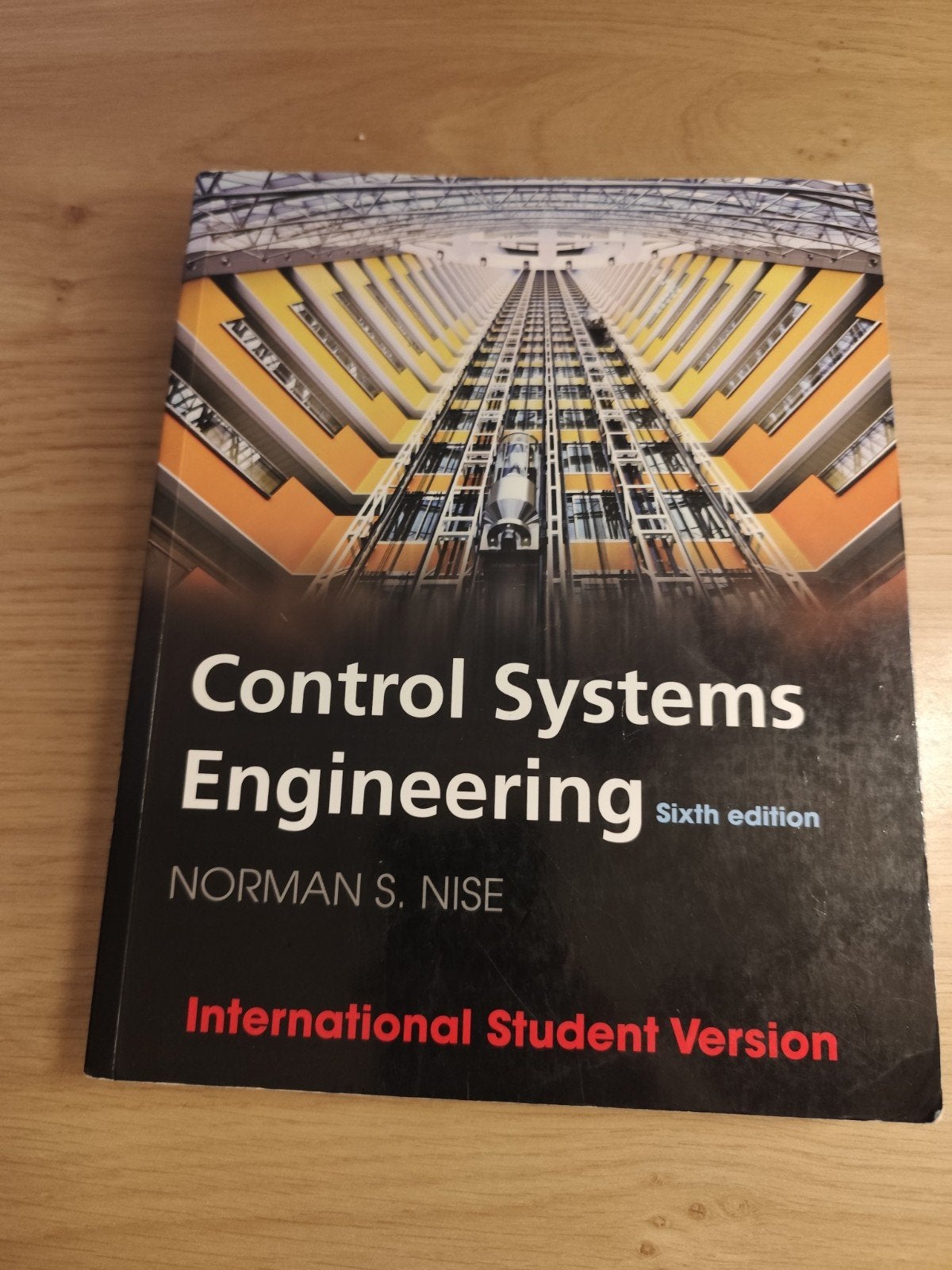 Control Systems Engineering - Norman S. Nise (6e editie), Ophalen of Verzenden, Zo goed als nieuw, Regeltechniek, Norman S. Nise