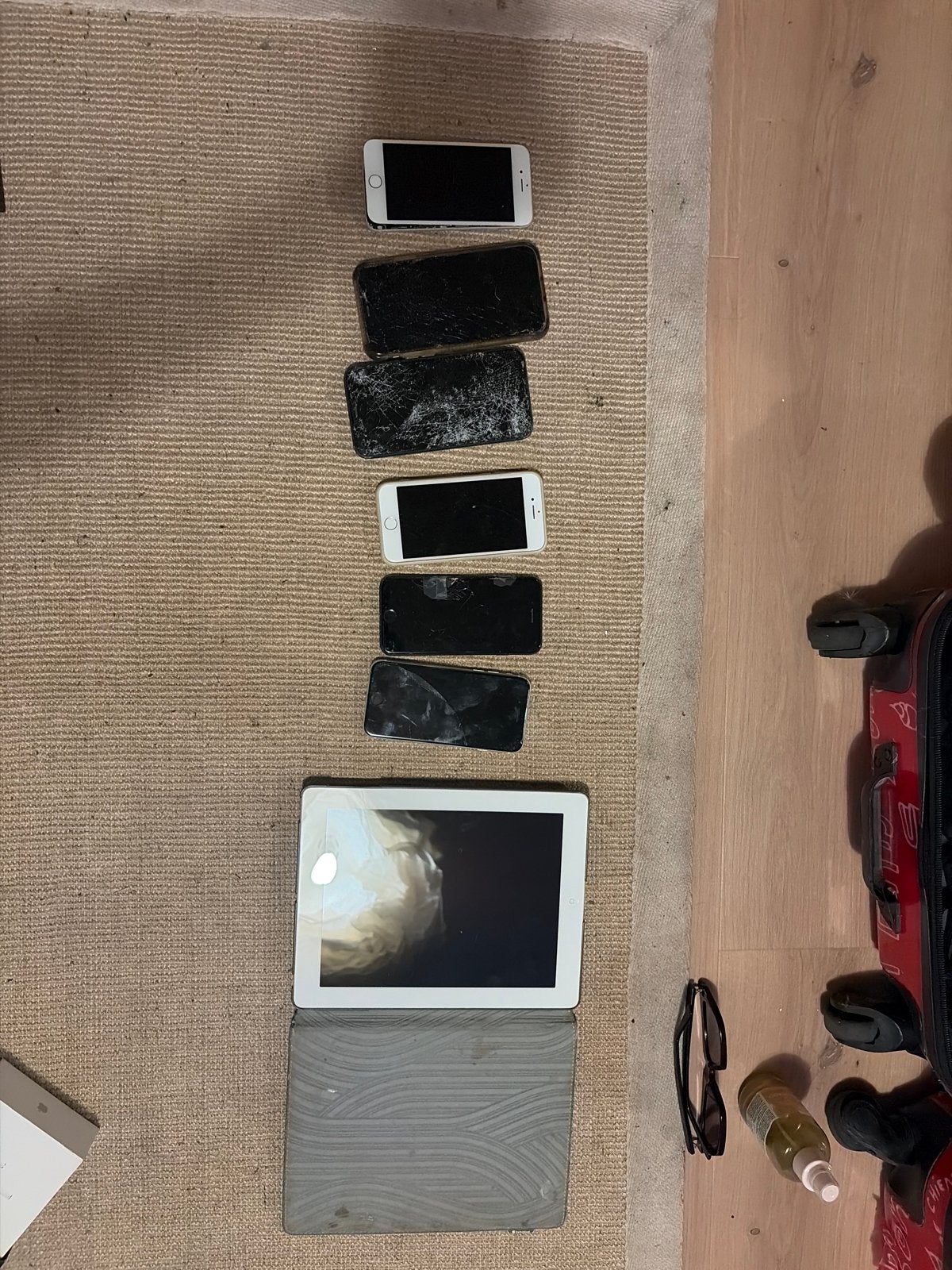 Partij van 6 iPhones en 1 iPad - defect en werkend, Ophalen of Verzenden, Niet werkend